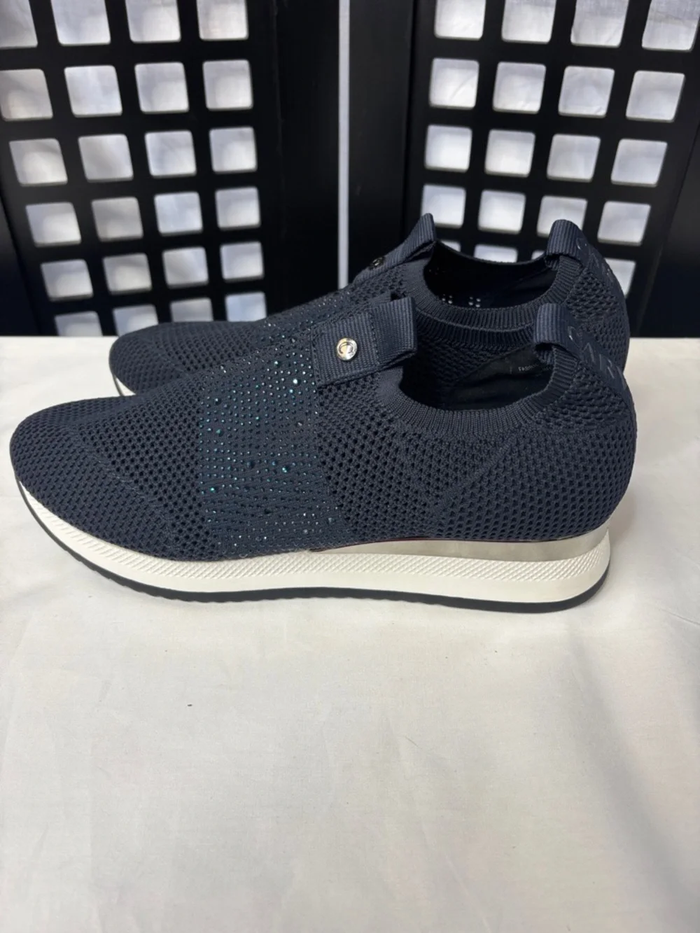 💙 Carvela Janeiro Knit Sneakers Womens US 9.5/10 Navy Chunky Sole Slip On NEW💙 - Picture 4 of 13